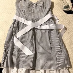 deLiA’s Strapless Seersucker Dress